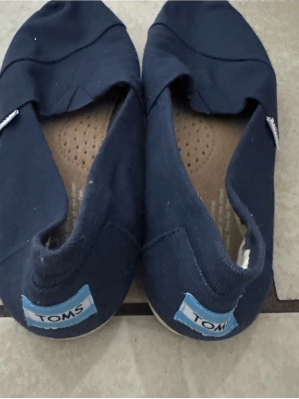 Toms classic slip
